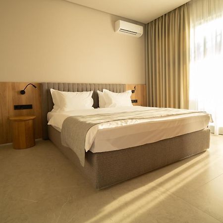 Shambala Wellness Club Hotel Rozhny Luaran gambar