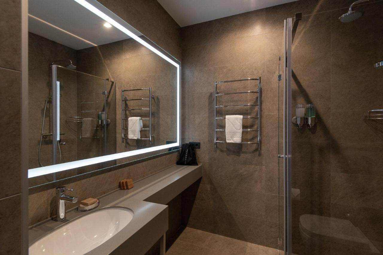 Shambala Wellness Club Hotel Rozhny Luaran gambar